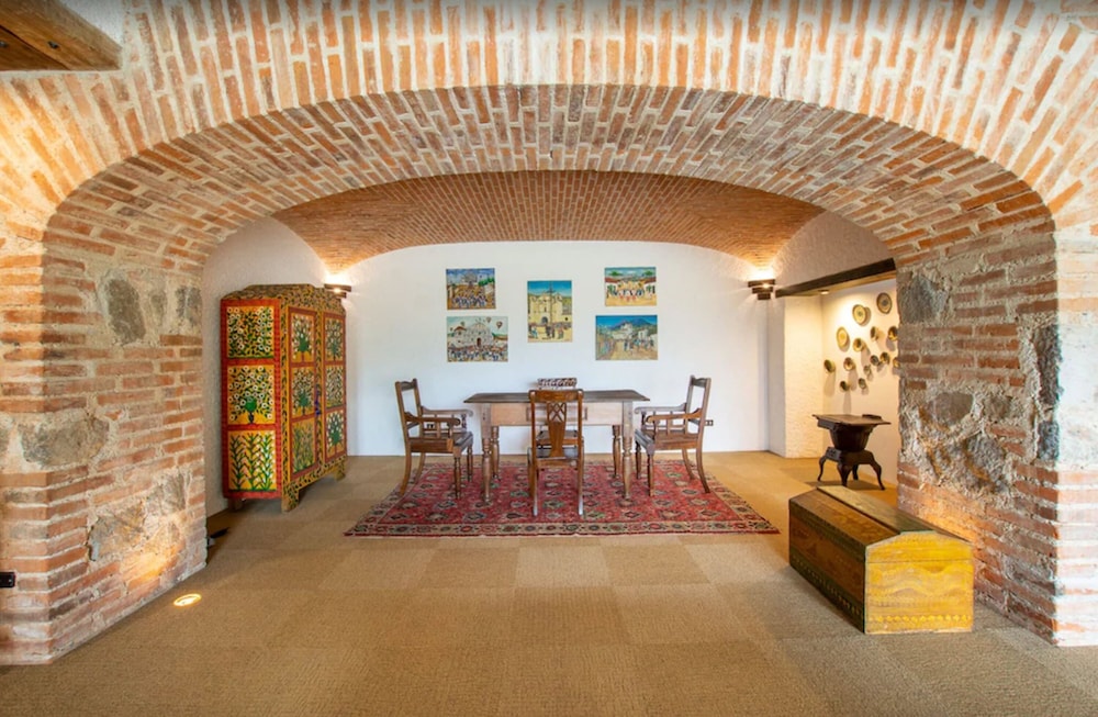 Suite (All rooms are different) - Photo 3