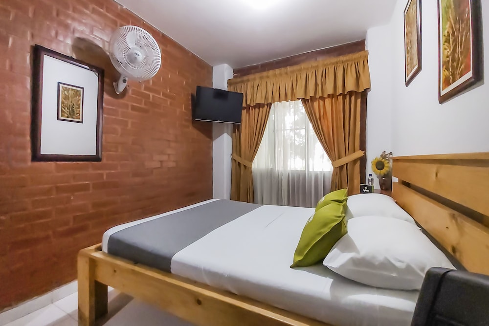 Economy Double Room