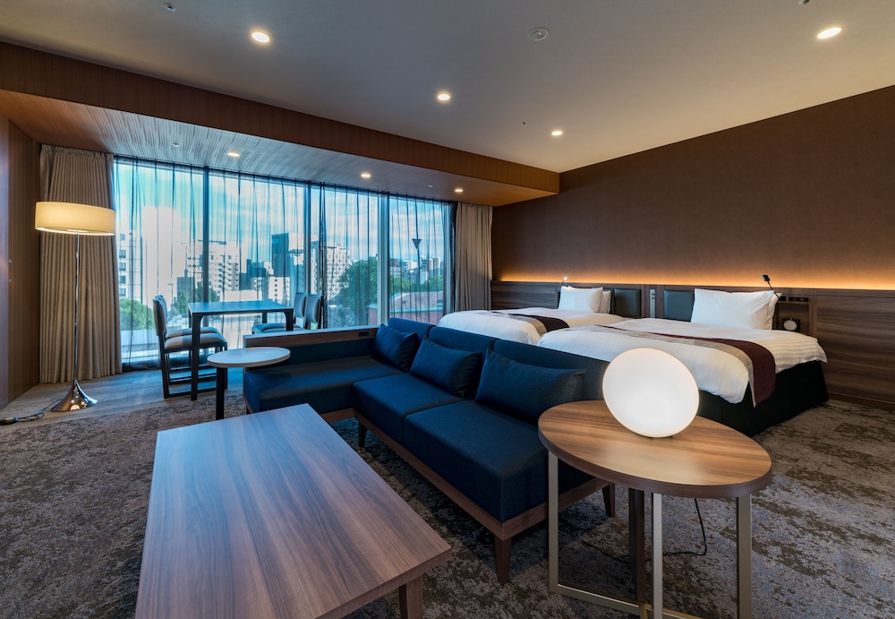 Executive Room, Non Smoking (For 3 guests) - Photo 1