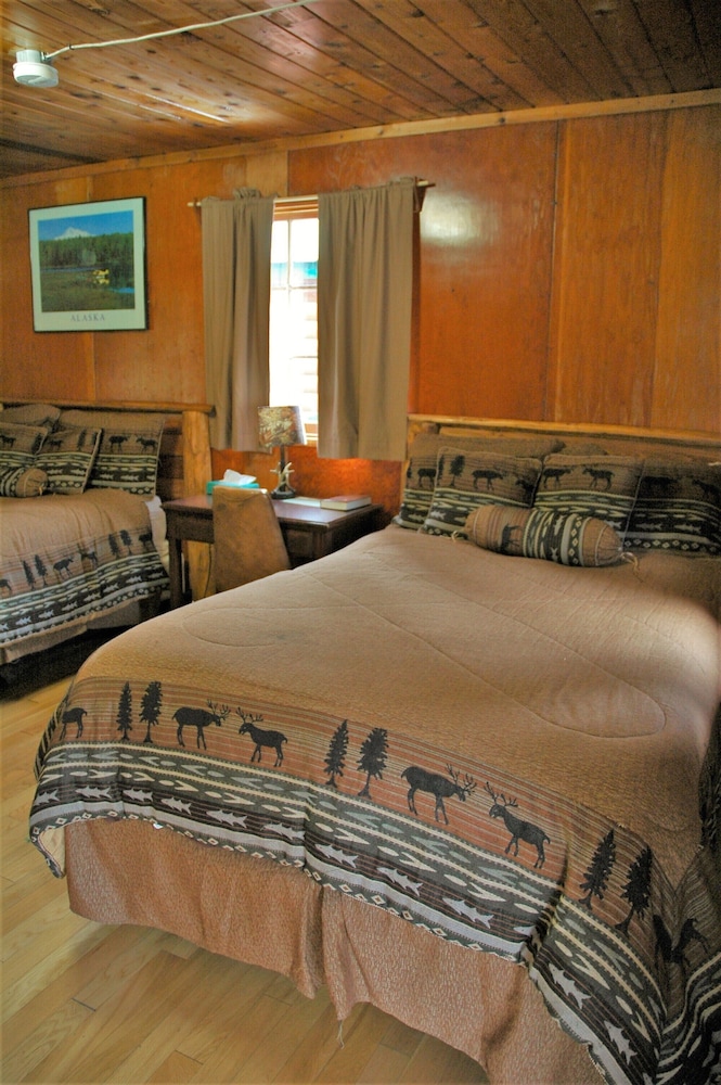 Willow Log Cabin photo 2