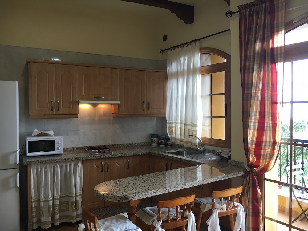 Panoramic Apartment, 1 Bedroom, Balcony, Sea View - Photo 10