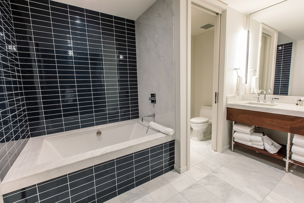 Cherry Suite, Accessible