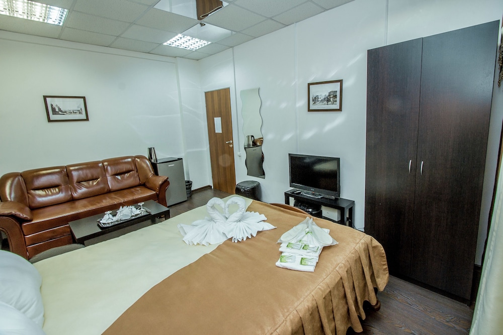 Triple Room, Shared Bathroom (7) photo 1