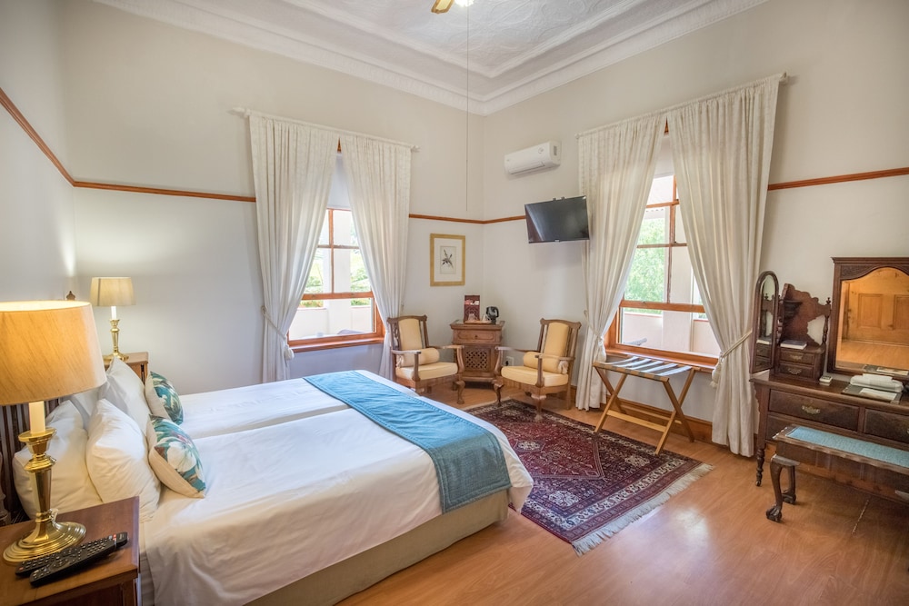 Luxury Twin Room, Garden View photo 2