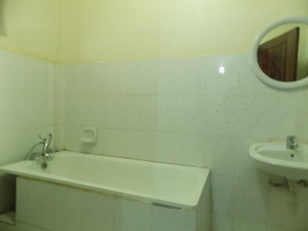 Double Room, 1 Queen Bed, Non Smoking photo 2