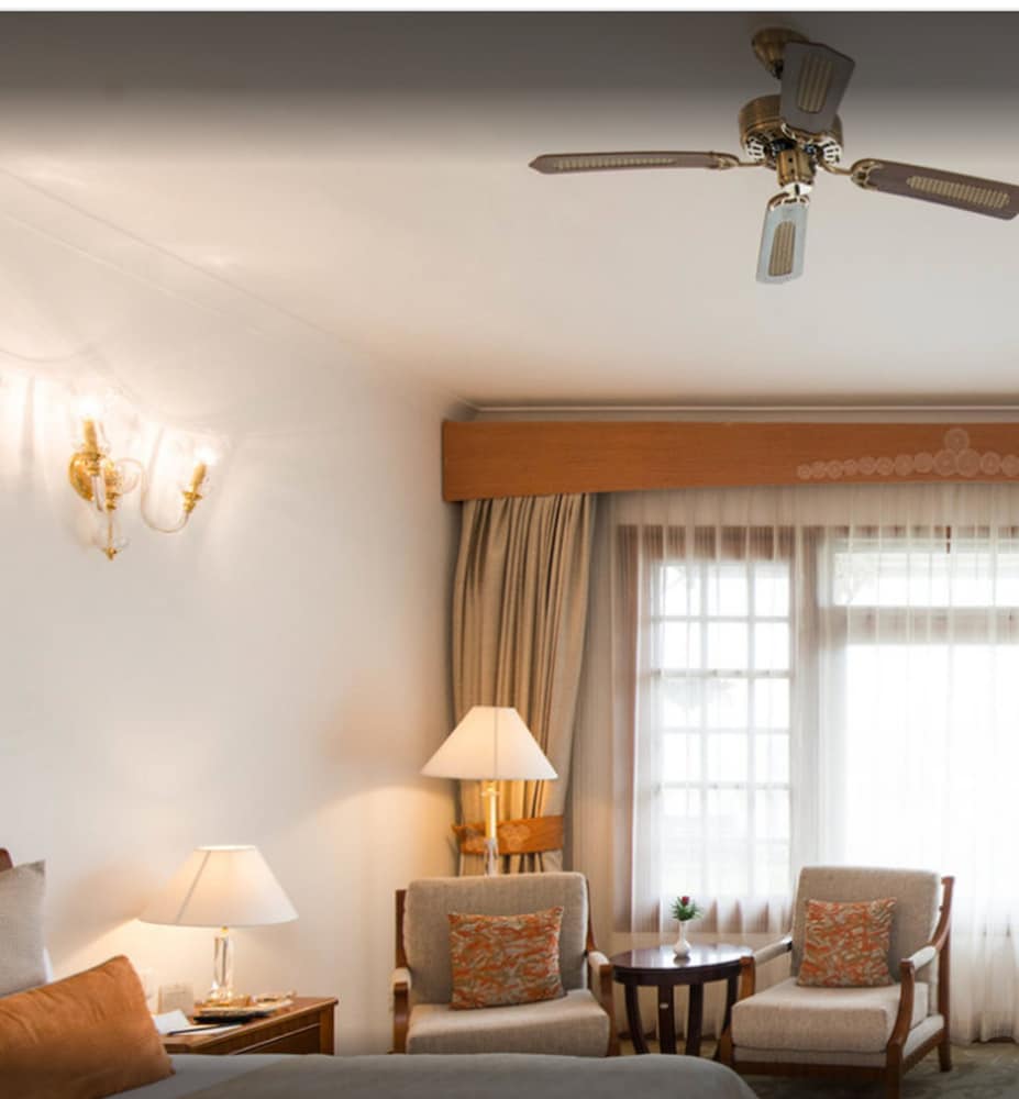 Executive Suite(Residency Tower) - Photo 2