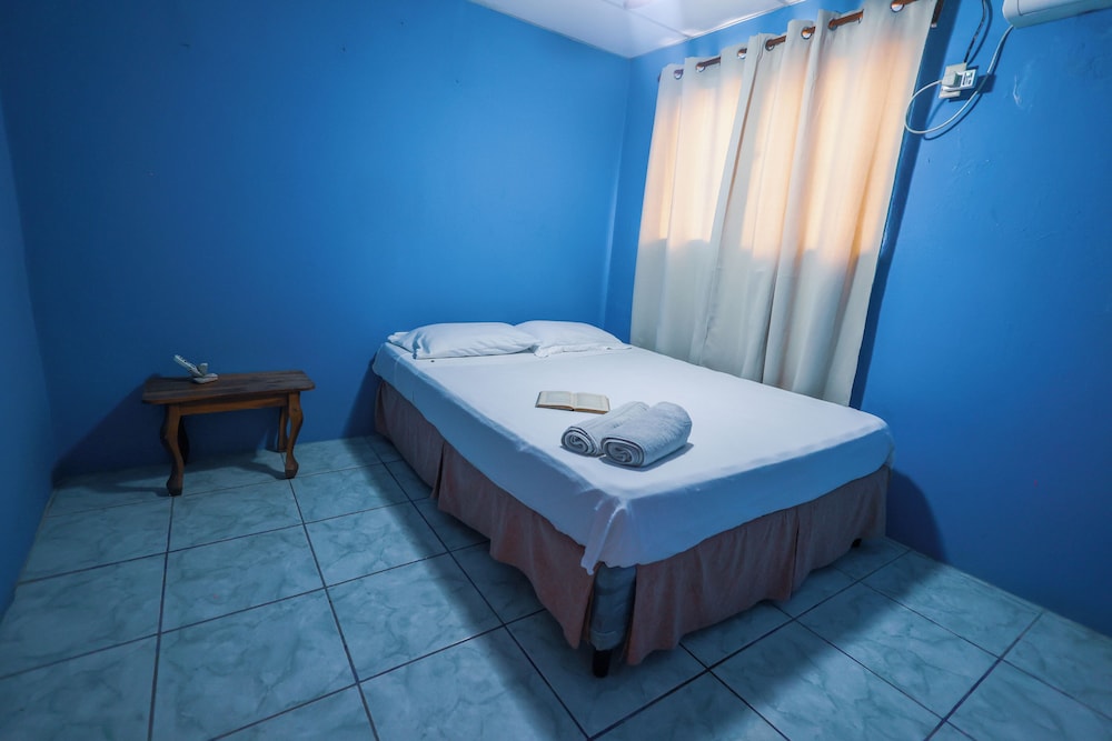 Standard Double Room, 1 Queen Bed, Non Smoking photo 3