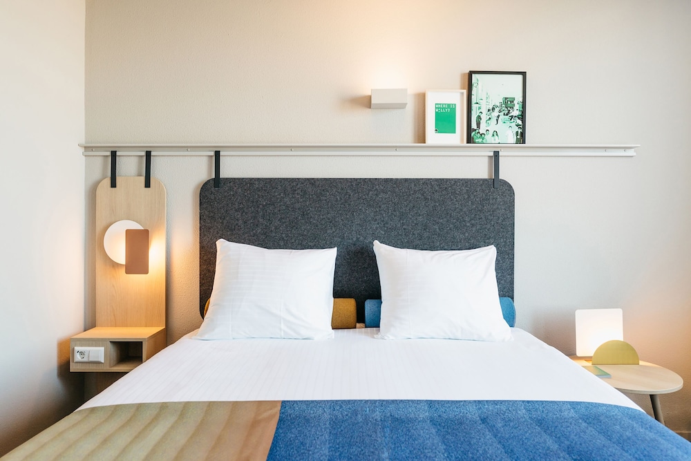 Deluxe Room, 1 King Bed