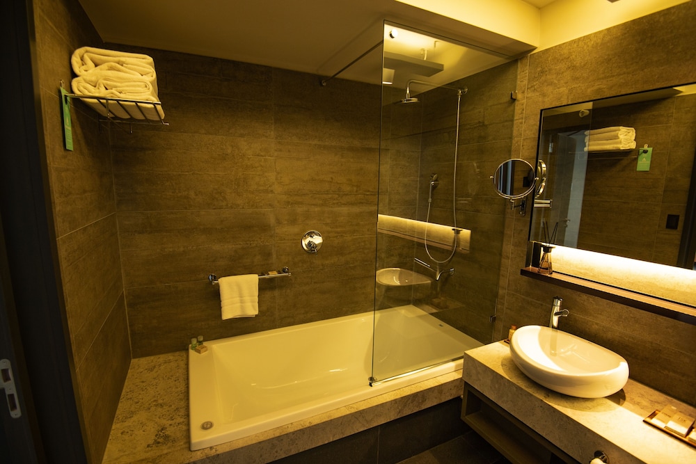 Superior Room, 2 Twin Beds photo 3