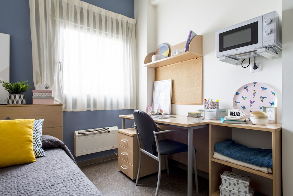 Standard Studio, 1 Twin Bed photo 2