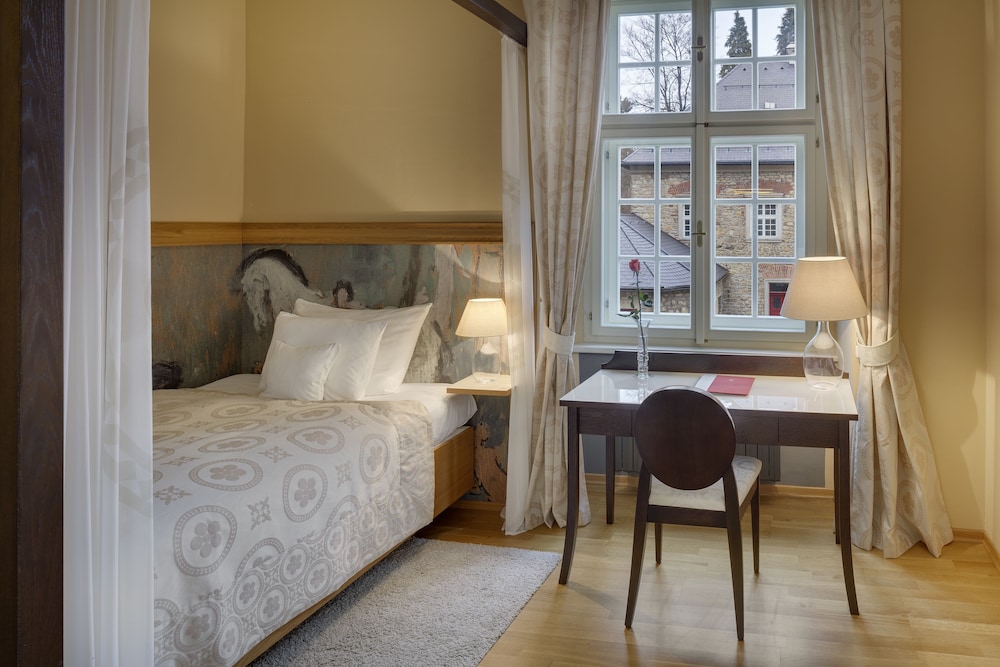 Family Suite, 2 Bedrooms, Park View photo 3