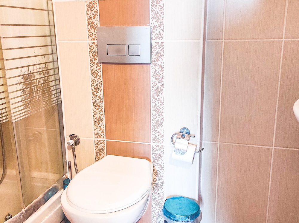 Economy Double Or Twin Room photo 2