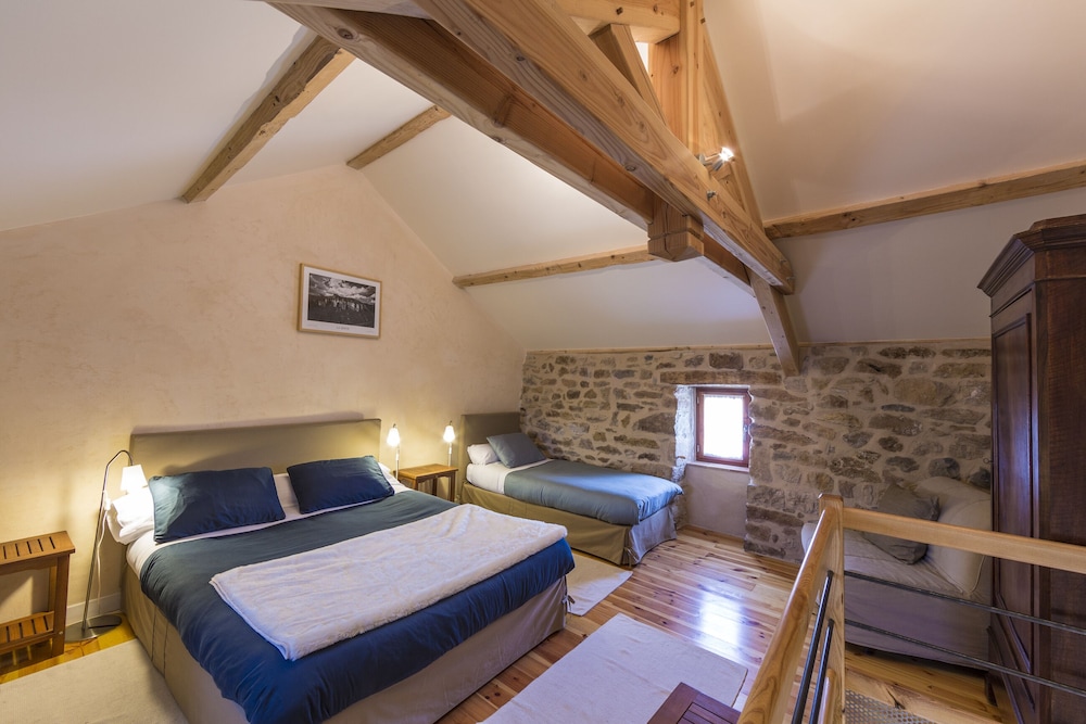 Traditional Room, Multiple Beds, Non Smoking, Garden View (Duplex Cardabelle) - Non- Pet Friendly - Photo 4