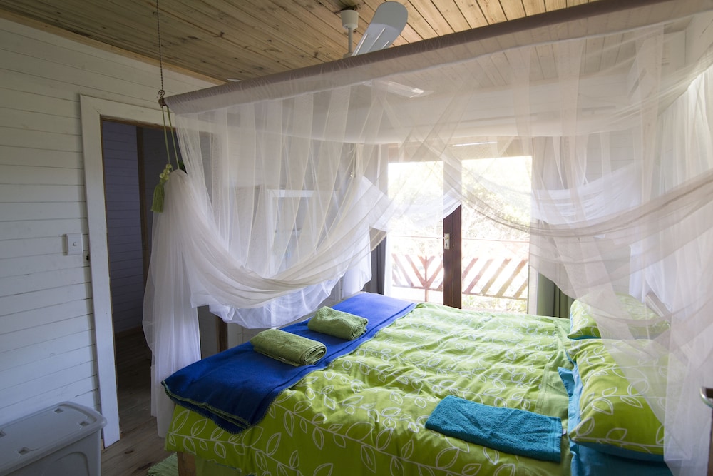 Family Cabin (6A) photo 1