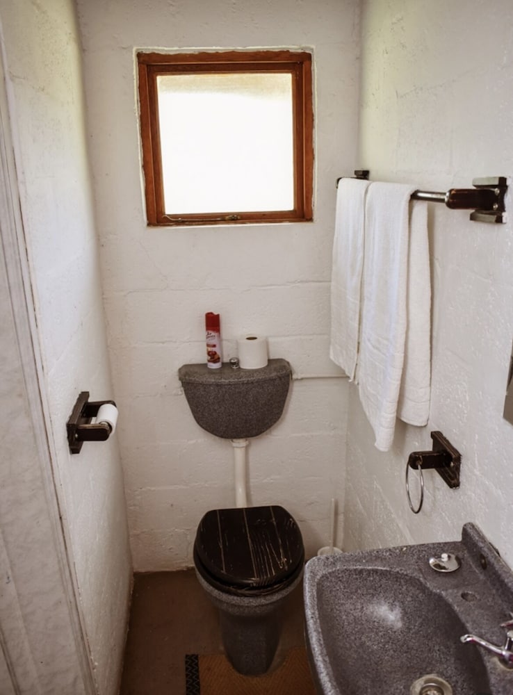 Basic Cabin photo 2