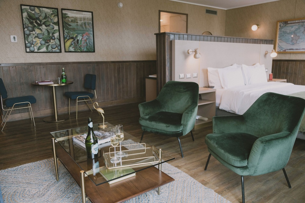 Junior Suite - Photo 17