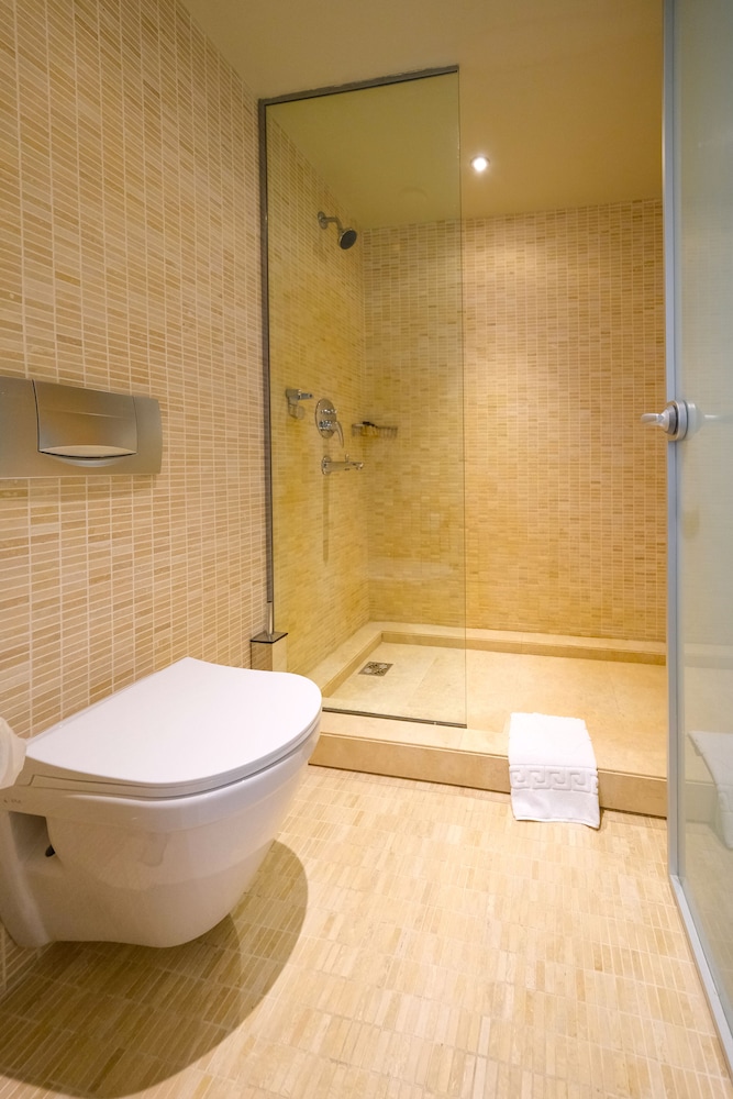 Standard Double or Twin Room photo 3