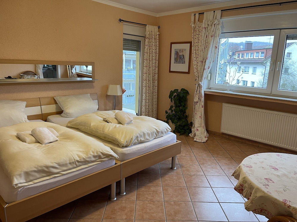 Apartment, Private Bathroom - Photo 1