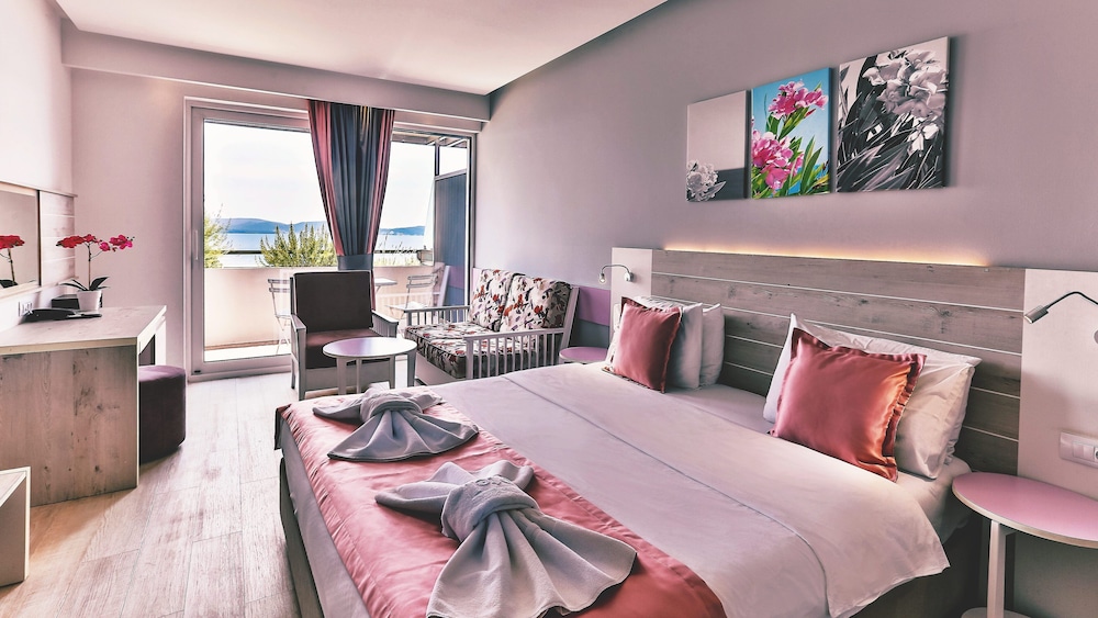 Double Room Sea View Priority Location photo 2