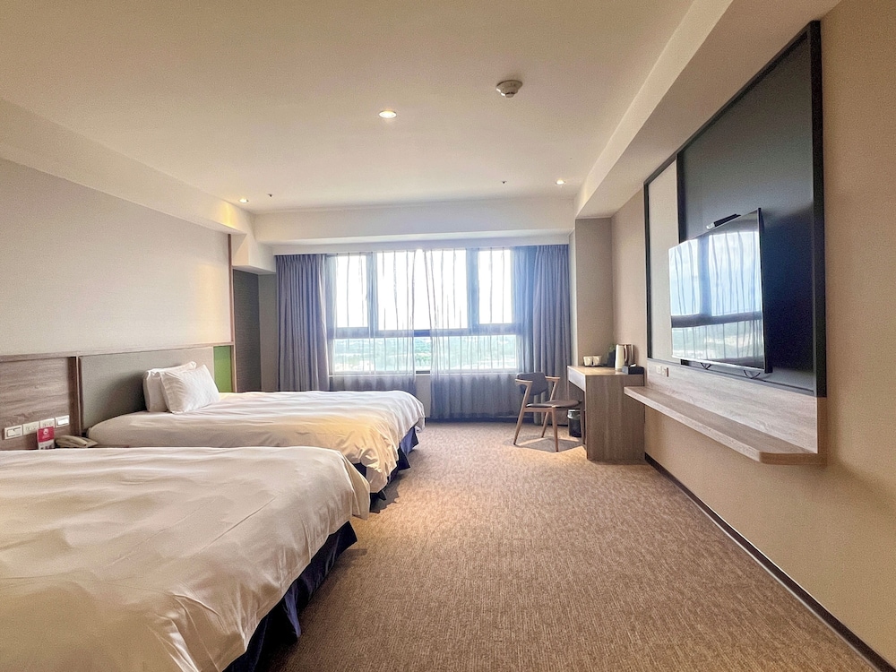 Executive Double Or Twin Room, Bathtub photo 3