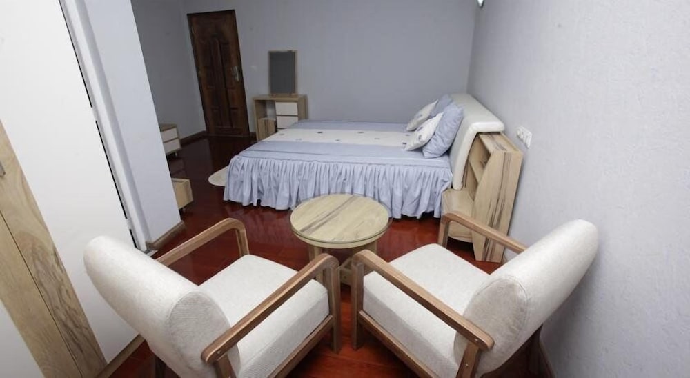 Basic Double Room, 1 Double Bed photo 2