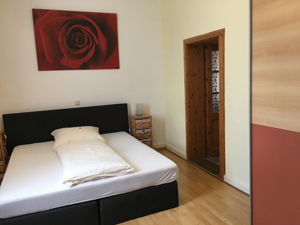 Basic Double Room photo 2