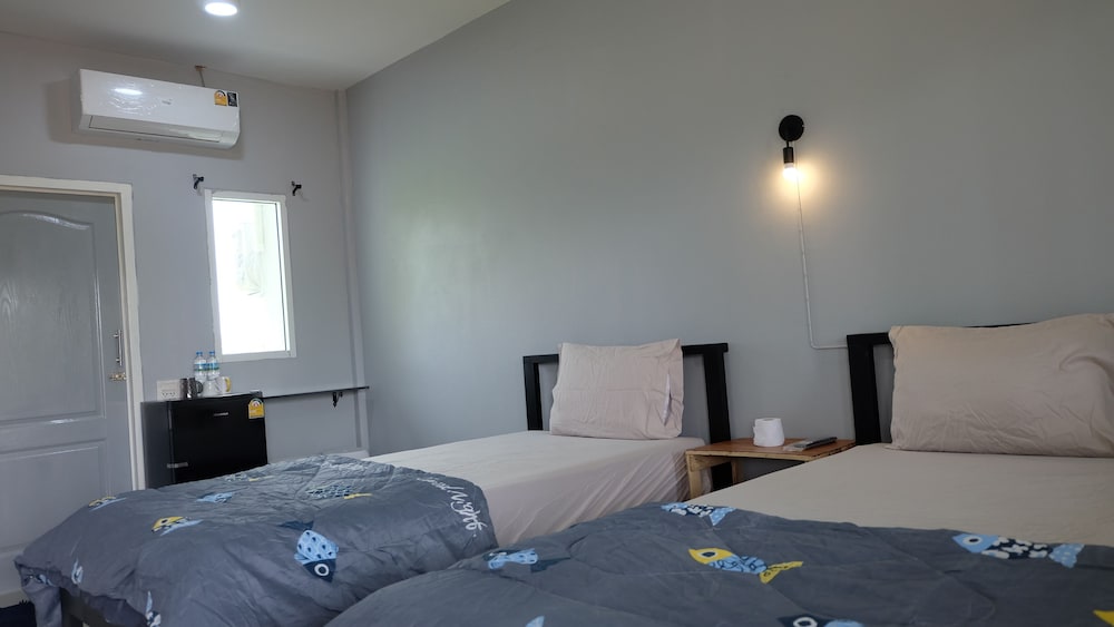 Superior Room, 2 Twin Beds - Photo 20