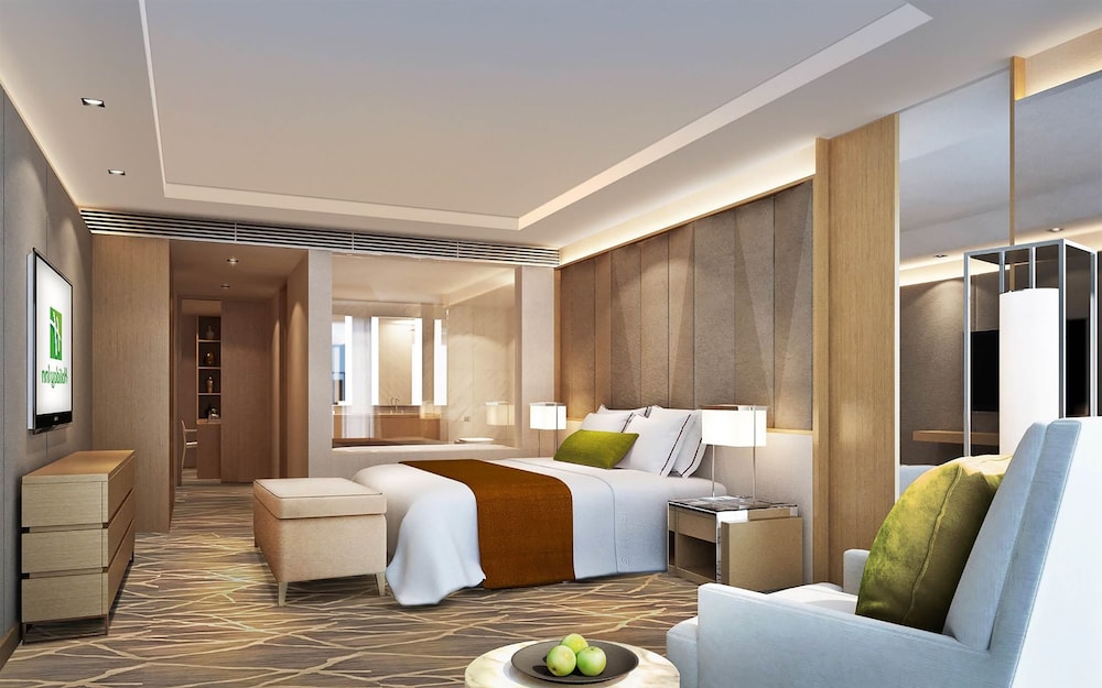 Standard Room (Mid Floor) photo 2