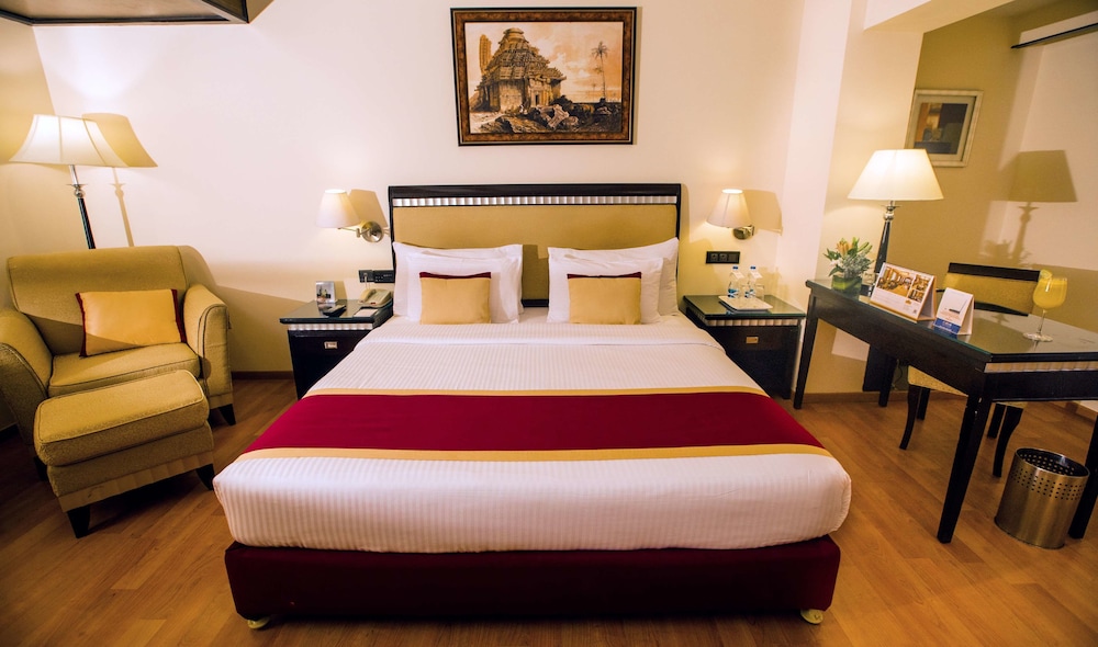 Deluxe Room - Photo 2