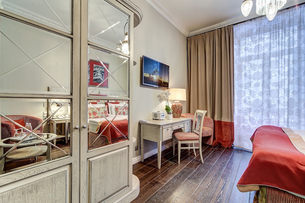 Comfort Room, Balcony photo 3