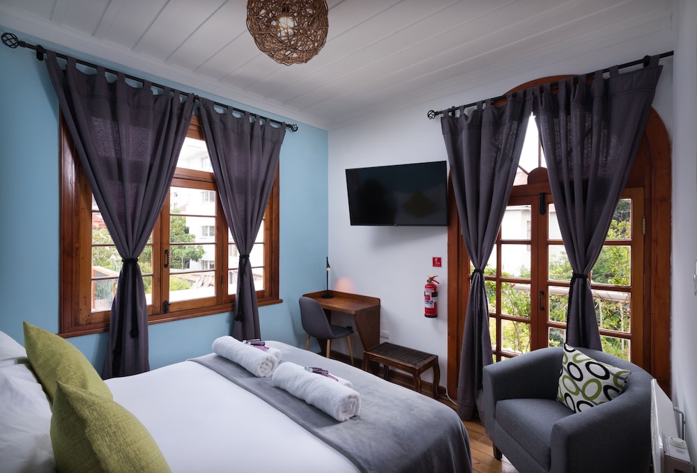 Superior Double Room, 1 Queen Bed, Garden View