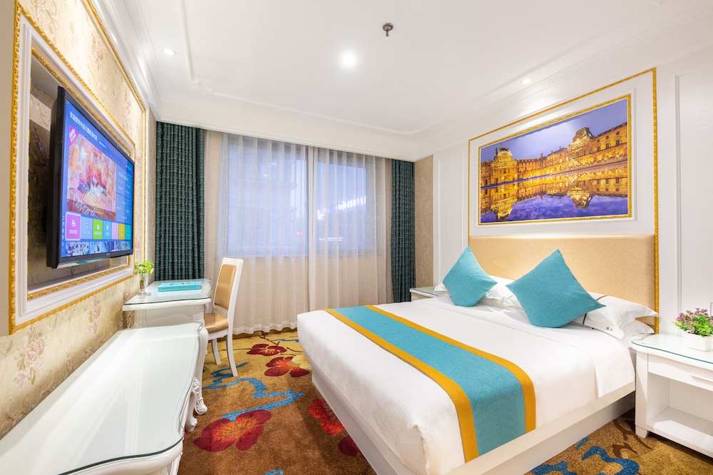 Comfort Room - Photo 1