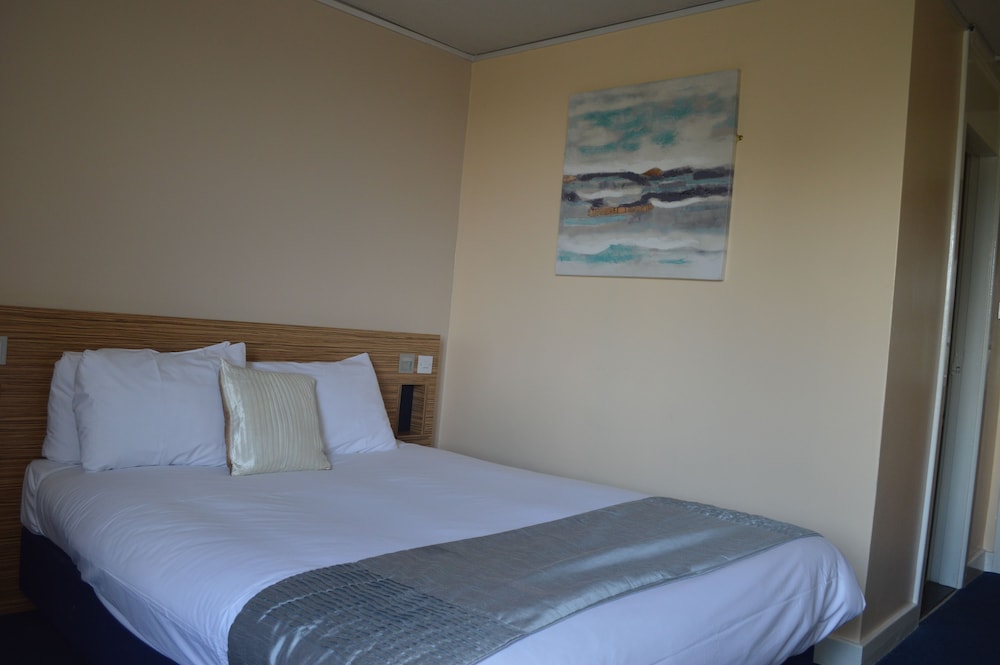 Premier Double Room, 1 Double Bed, Refrigerator photo 2