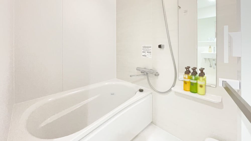 Standard Double Room, 1 Queen Bed, Non Smoking, Bathtub photo 2