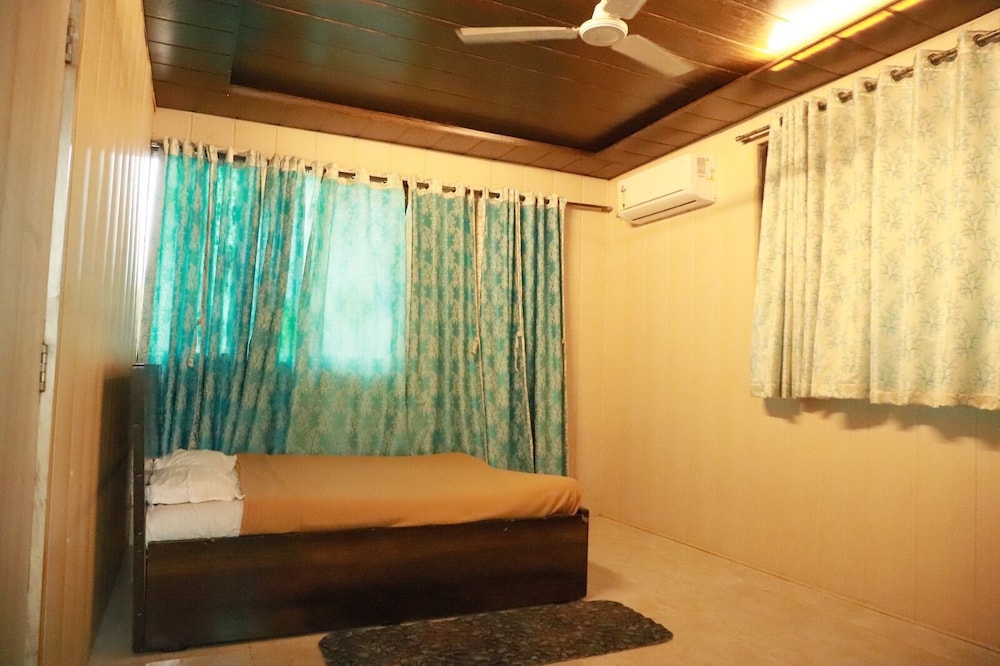 Economy Single Room photo 2