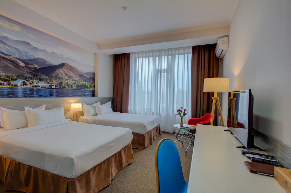 Standard Twin Room, Mountain View photo 3