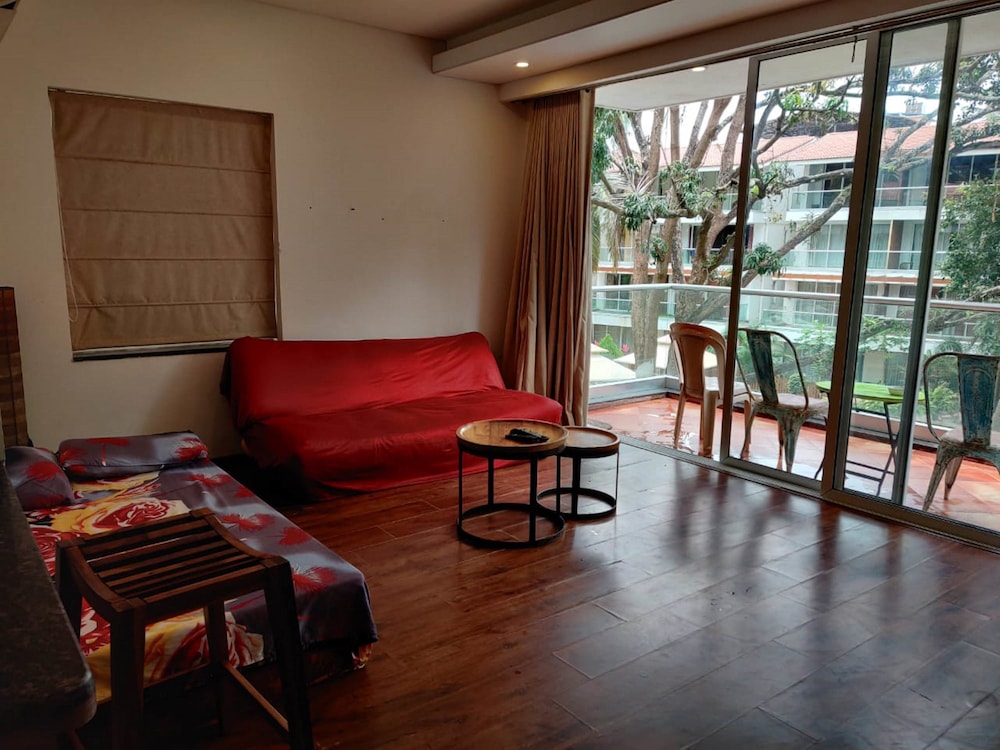 One bedroom Luxury Apartment photo 1