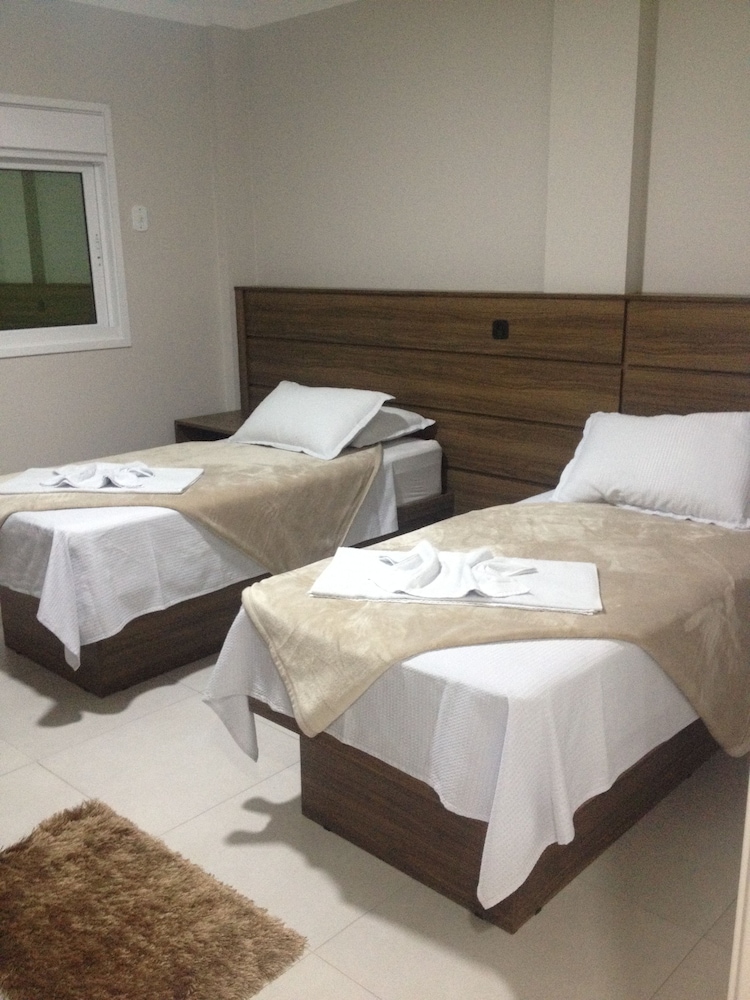 Deluxe Double Or Twin Room photo 1
