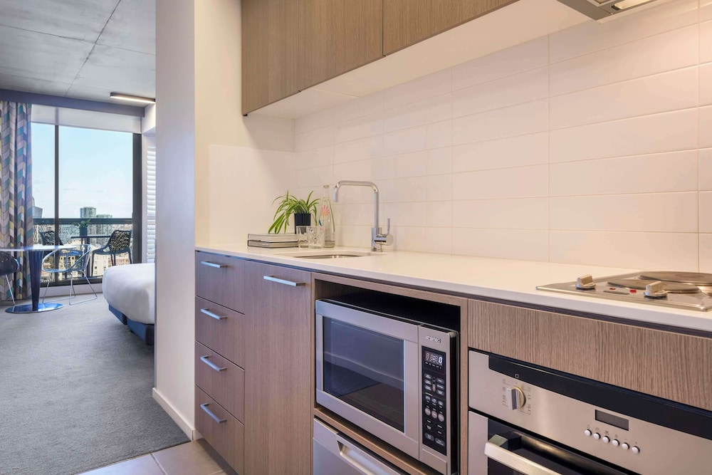 Studio with City -View & Balcony - No Housekeeping
