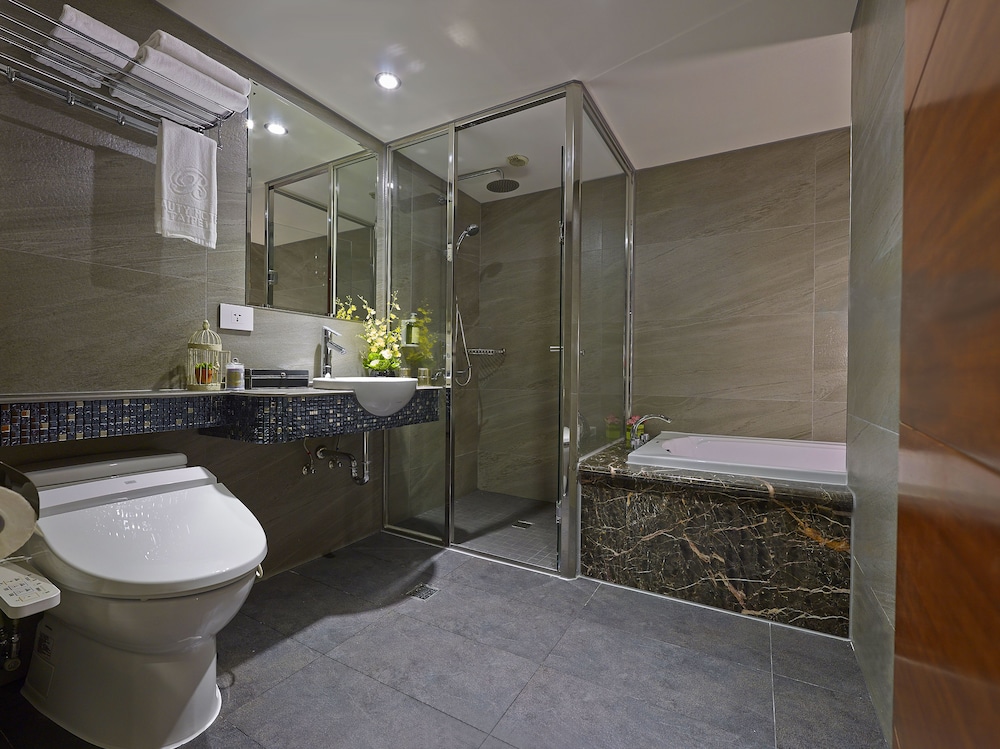 Superior Double Room, Hot Tub photo 3