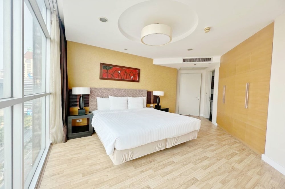 Two Bedroom Premier Suite photo 3