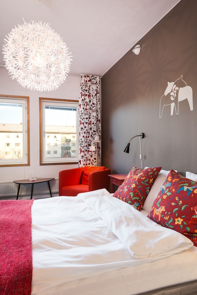 Standard Double Room - Photo 11