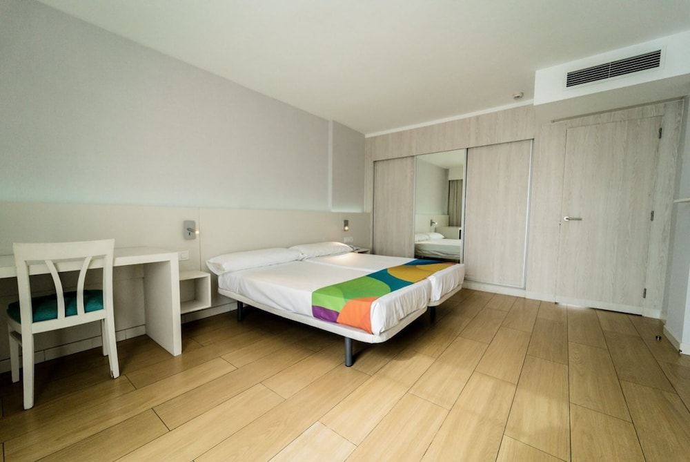 Premium 2 Dormitorios, Edifio anexo (2 adultos + 1 niño)