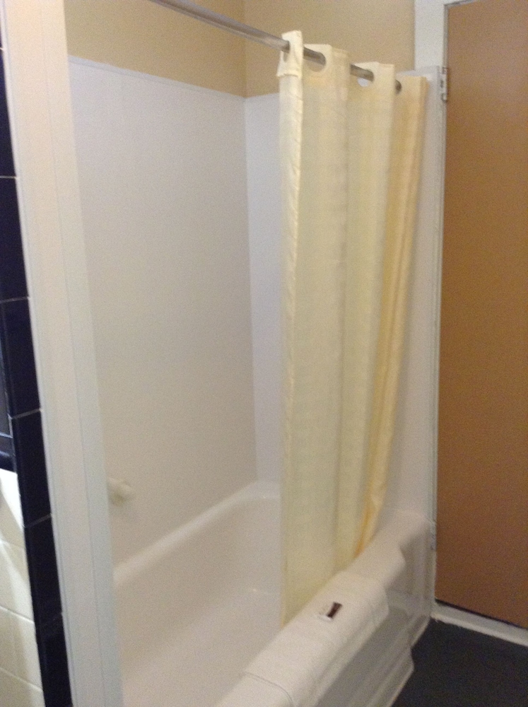 Standard Double Room Single Use photo 3