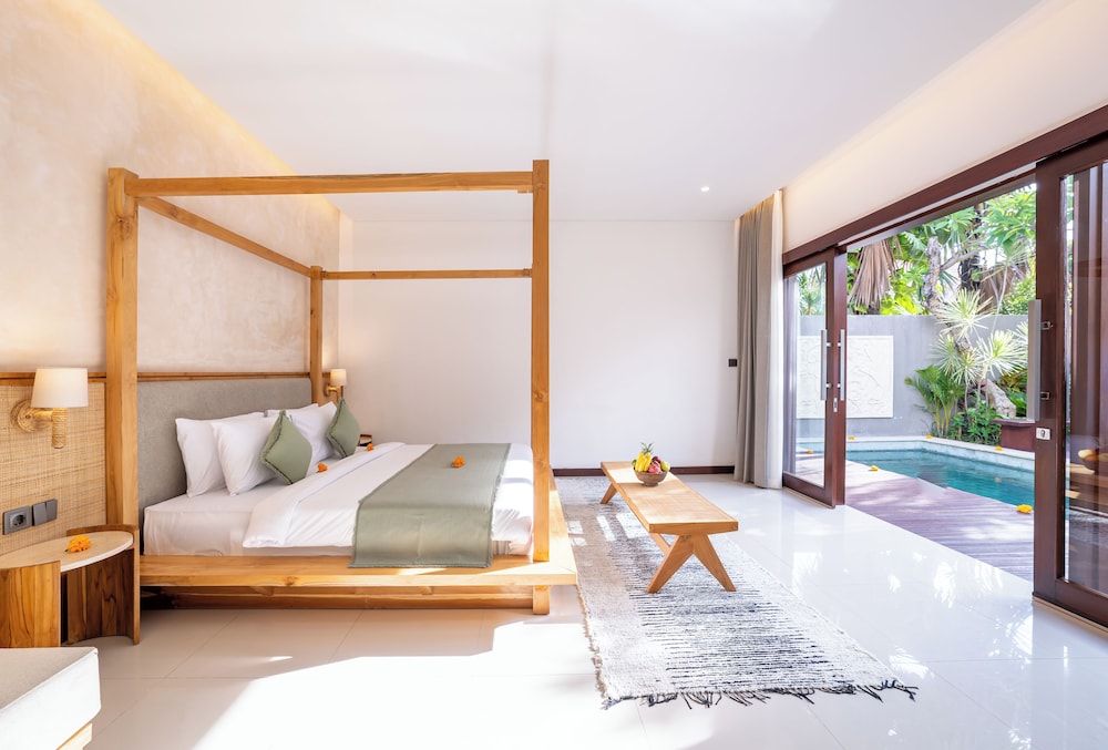 Executive Villa, 1 Bedroom, Pool View photo 1