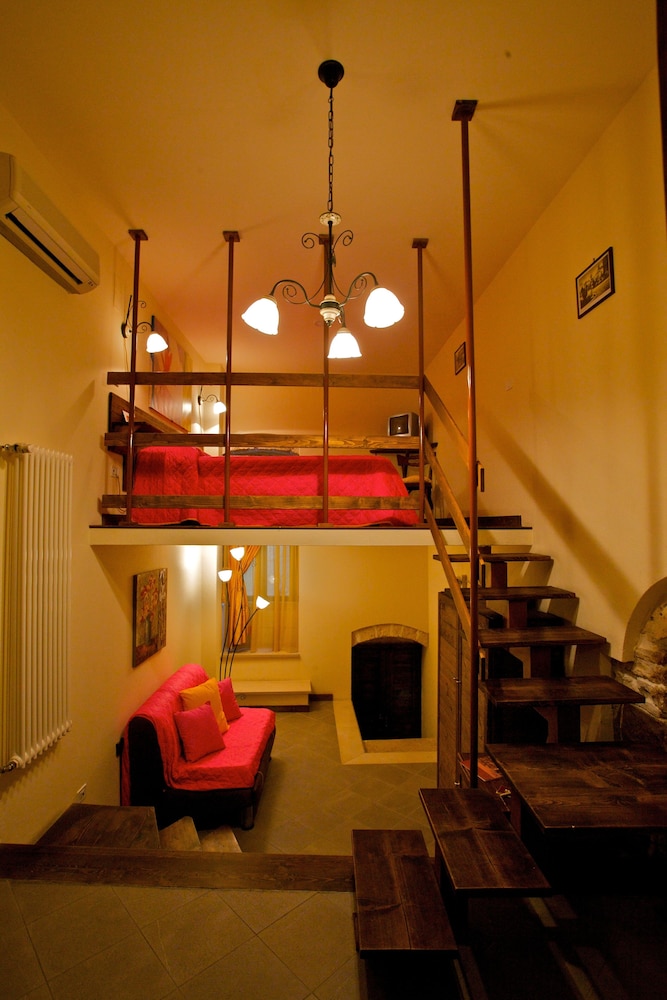 Classic Triple Room - Photo 6