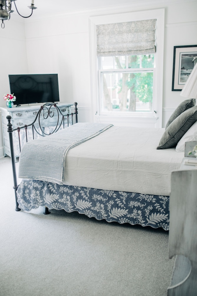 Basic Room - Photo 1