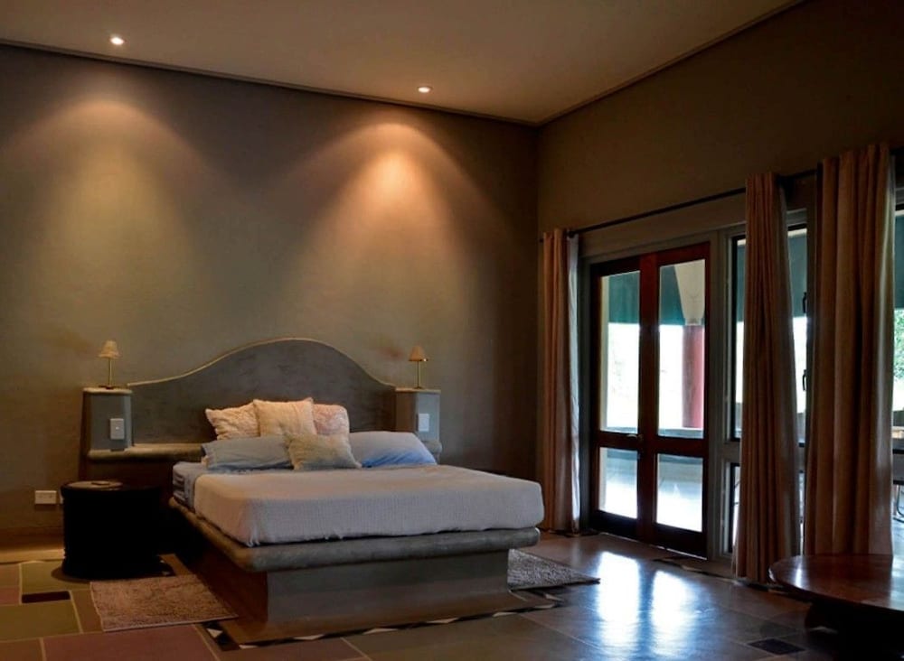 Double Room (1) photo 1