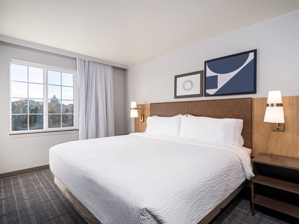 Staybridge Suites Rochester University by IHG, Photo 7