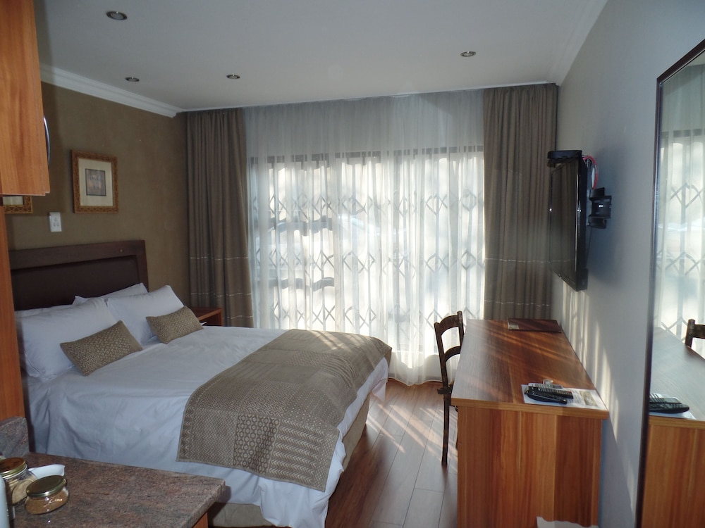 Room 1 photo 1